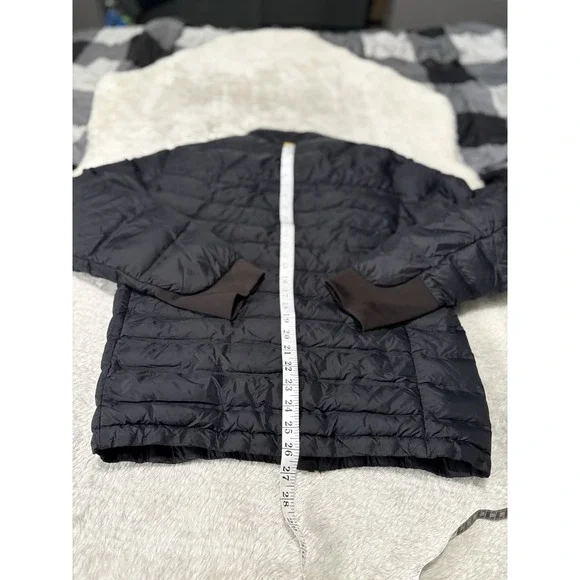 Calvin Klein Packable Lightweight Premium‎ Down Mens Small Gray Puffer Jacket